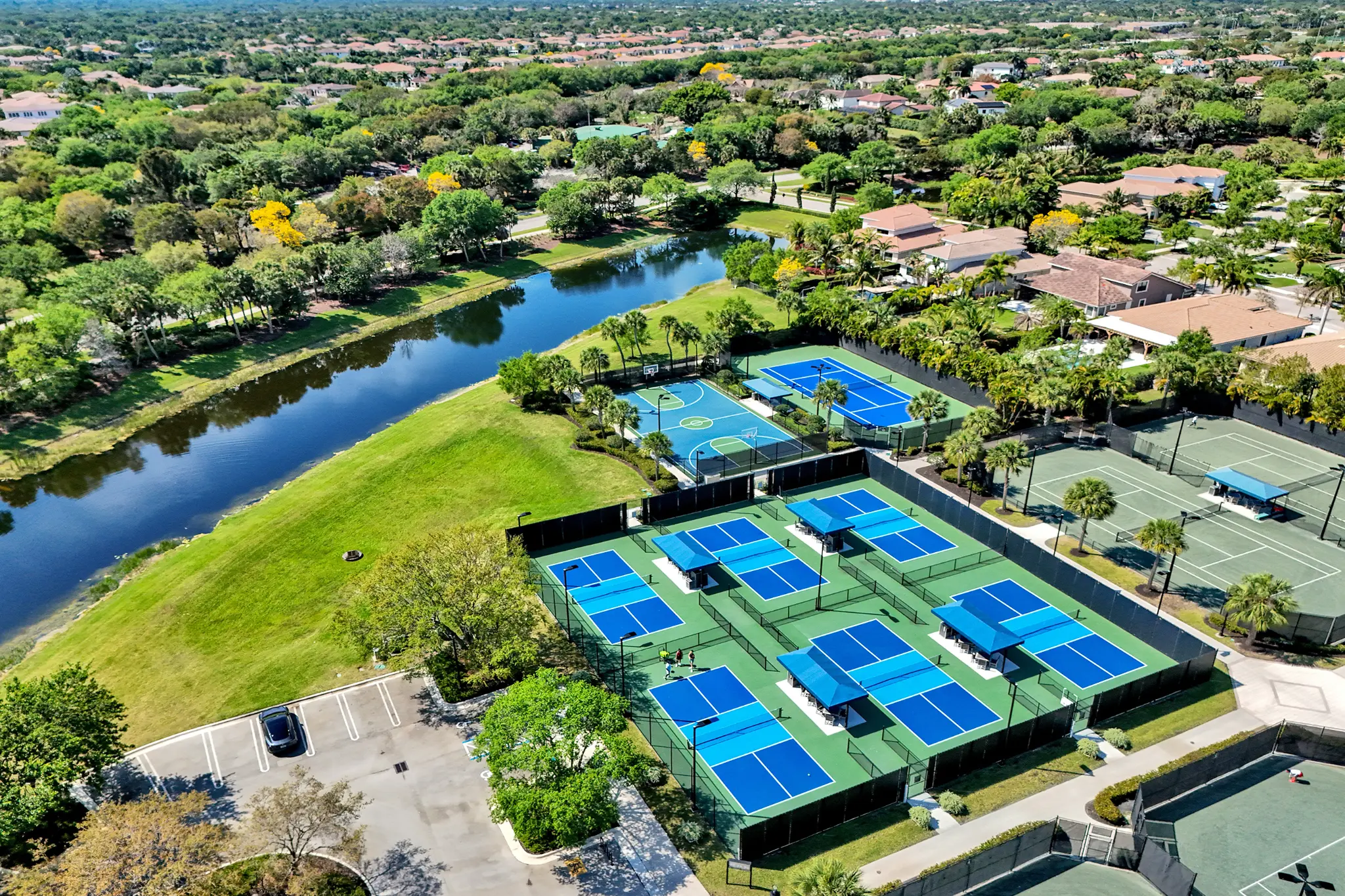 Tennis and pickleball courts